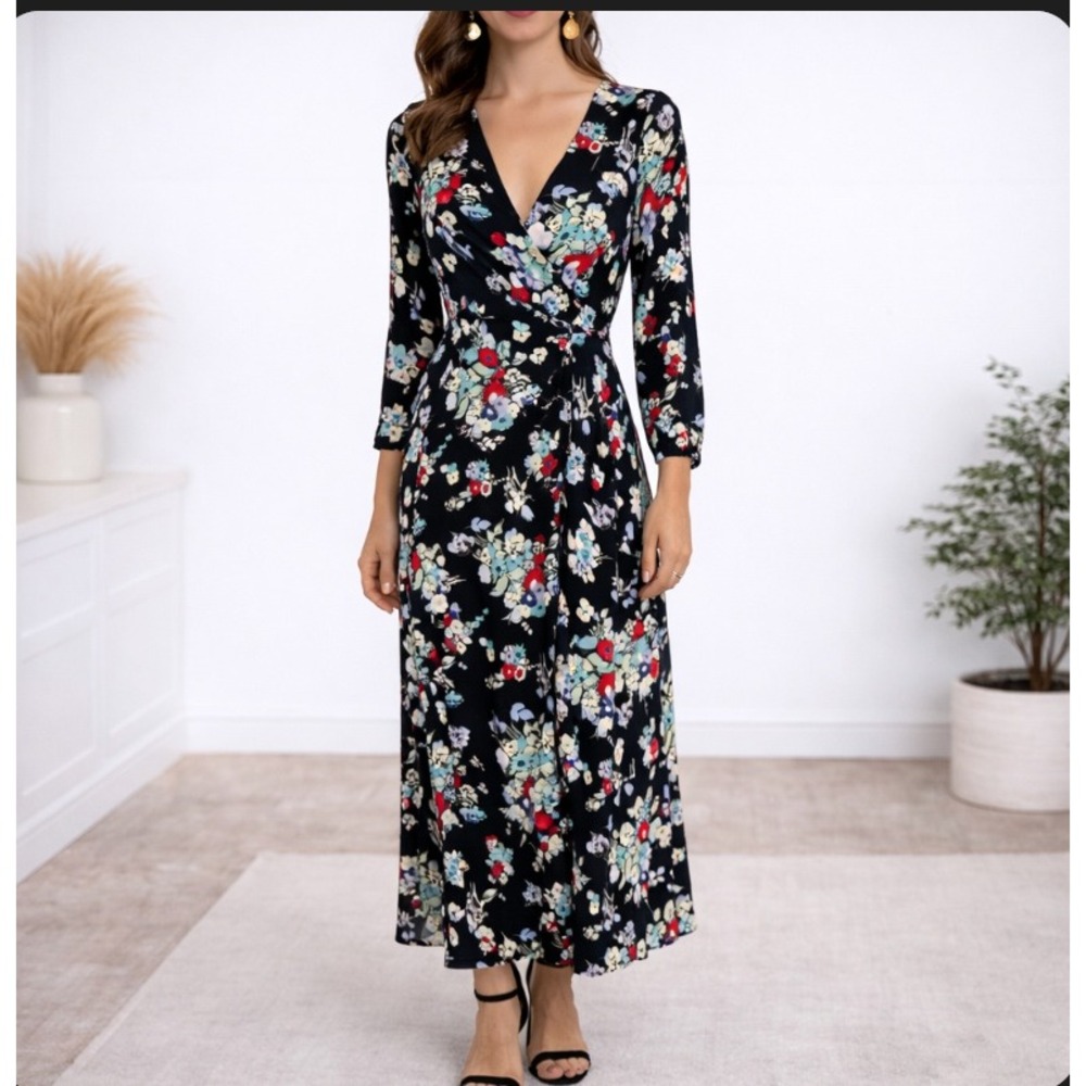 RIXO Katie Dress‎ Small Black Floral V-Neck Long Sleeve Midi Cottagecore